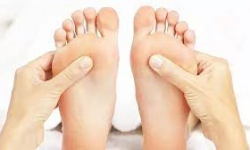 Formation-Certifiante-en-Reflexologie-Plantaire Formation Certifiante en Réflexologie Plantaire